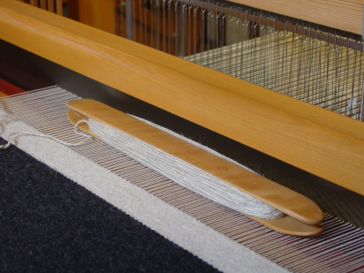 Impressionen am Handwebstuhl von Martina Podlewski