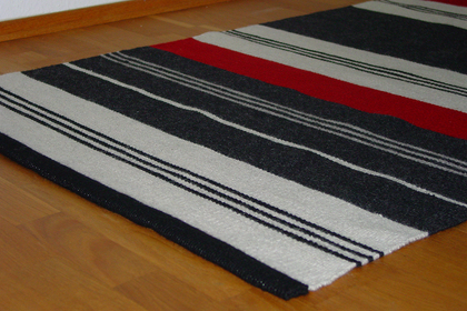 Streifen naturfarben mit rot